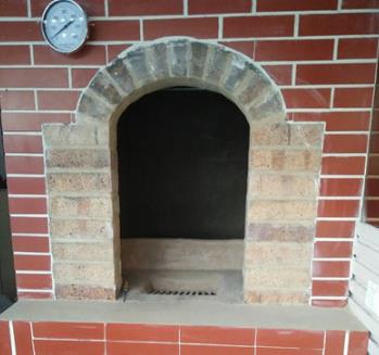 砖砌伐木炭挂炉烤鸭炉介绍